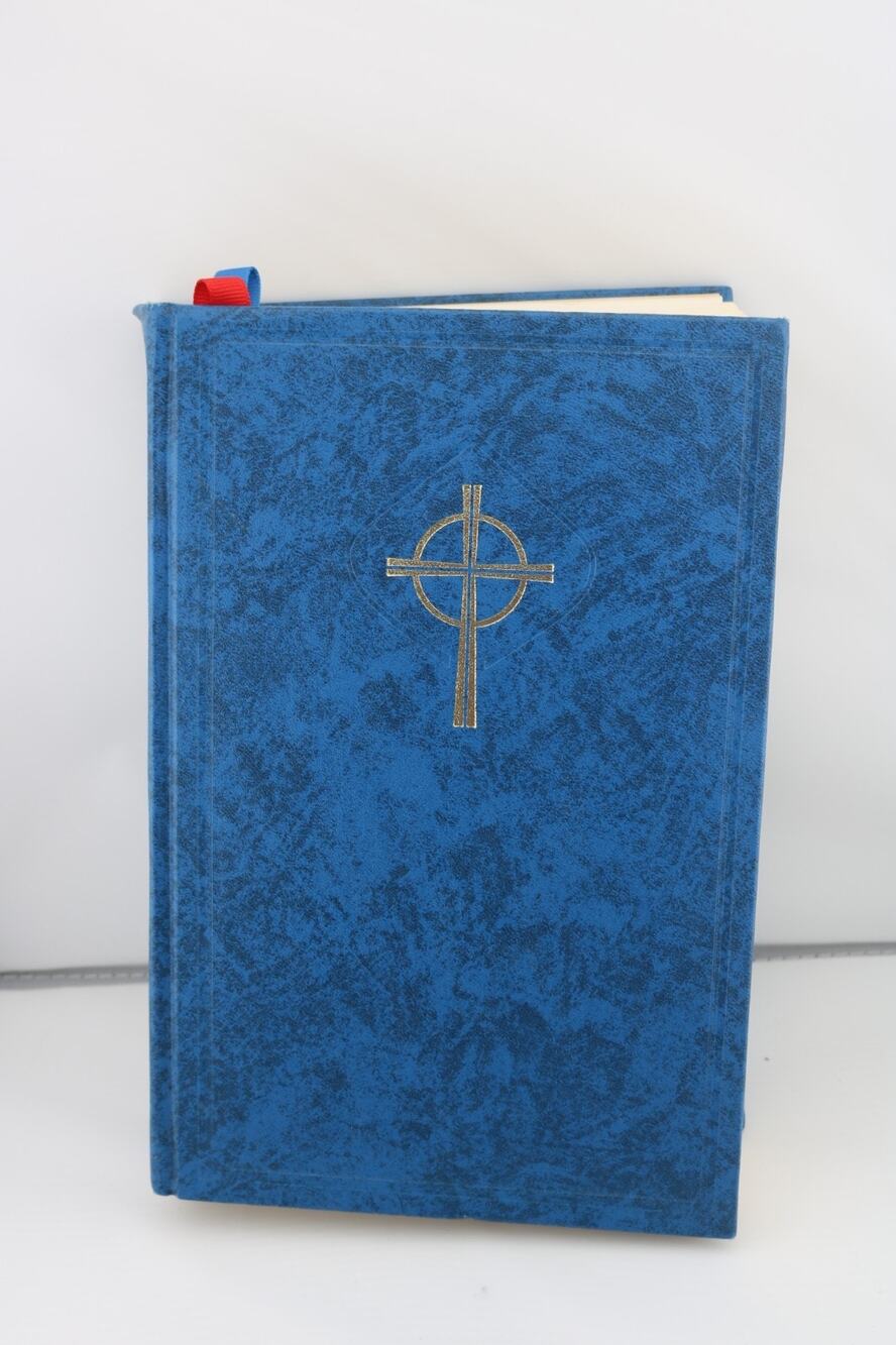 Vintage LUTHERAN WORSHIP 1982 Blue Hardcover Hymnal Music Service Worship Book